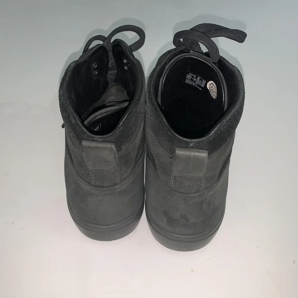 ECCO Boots Mens Size 11 Black Nubuck Combat Ankle Lace Up Casual Shoes